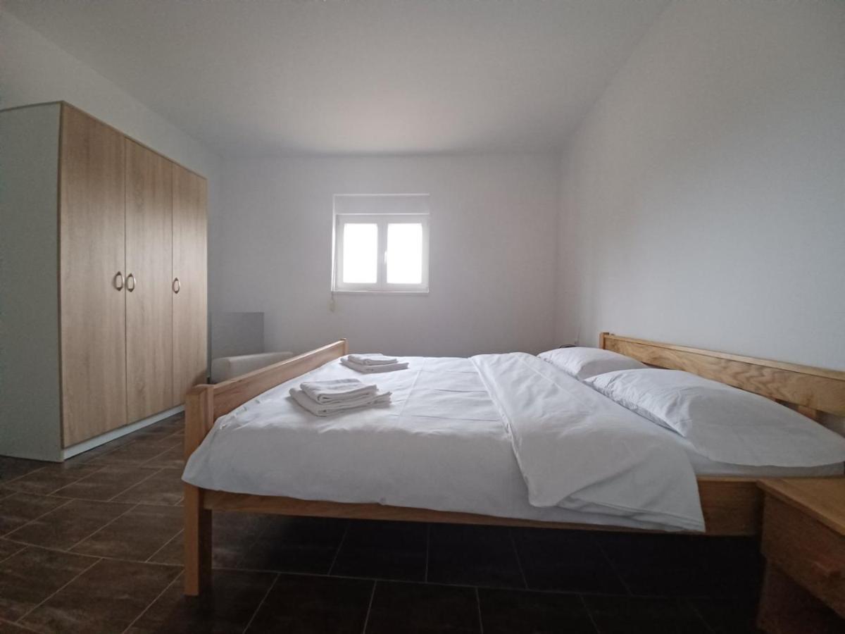 Apartman Milanko Muskovci Kültér fotó